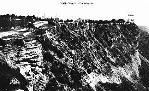 Oran-Canastel - la falaise